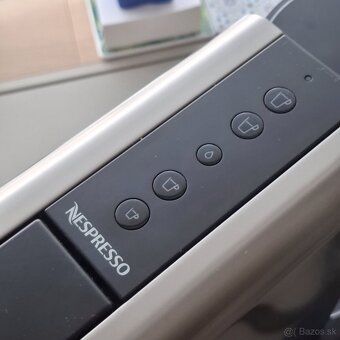 Kávovar NESPRESSO  C 140 na kapsule - 3