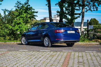 Škoda Superb 2.0 TDI 190k Style DSG EU6 - 3