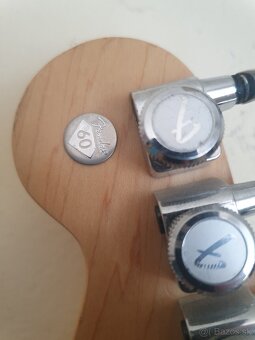 Fender Stratocaster DeLuxe USA 2006 - 3