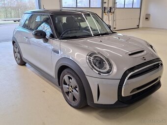 🚗 MINI Cooper SE (ELEKTRO) – MODEL 2024 - 3