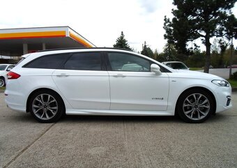 Ford Mondeo Combi 2.0 Hybrid ST-Line 187k eCVT automat - 3