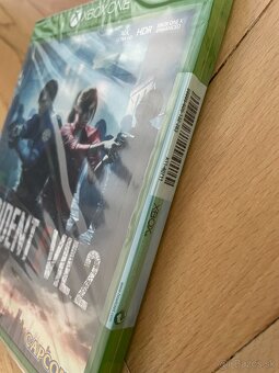 RESIDENT EVIL 2 - X-BOX ONE (nova) - 3