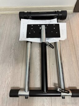 Stojan Wheel Stand Pro Thrustmaster TX/T300RS Deluxe V2 - 3