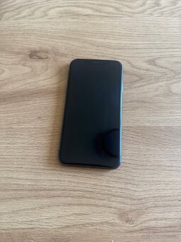 iPhone 11 64GB - 3