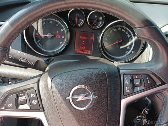 Opel Astra 1,4Turbo - 3