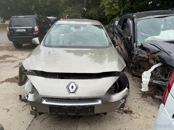 Rozpredam Renault Fluence 1.5 DCI K9K G8 - 3
