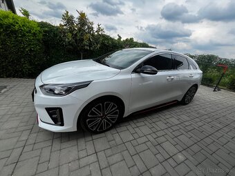KIA Pro_cee’d 1.6 T-GDi GT A/T - 3