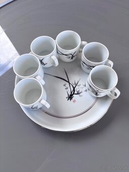 Set pohárov s tanierom - 3