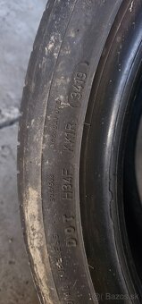 225/45 R18 - 3
