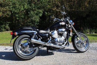 Honda Magna 750 C - 3