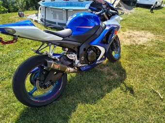 Suzuki gsxr 1000 k7 - 3