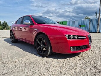 Alfa Romeo 159 1.9 JTDm 8V sedan - 3