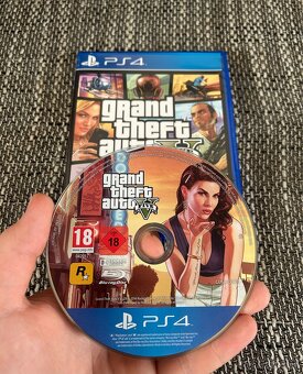 Grand Theft Auto 5 (GTA5) PlayStation 4 (PS4) - 3