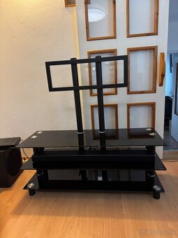 Tv stolik s Tv drziakom - 3