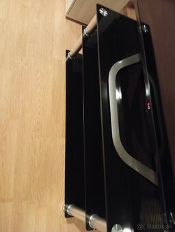 Presklenný tv slolík - 3