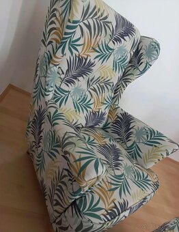 IKEA Strandmon ušiak s podnožkou - 3