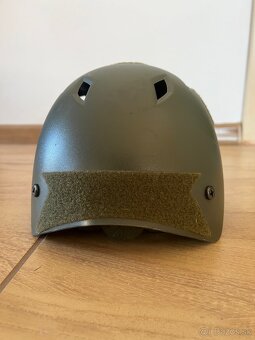 Taktická airsoft prilba - 3