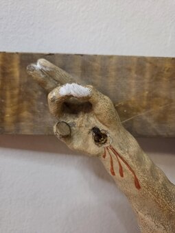 Drevený kríz s jezisom drevenym - 3