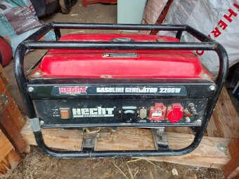 Elektrocentrala Hecht 2200w - 3