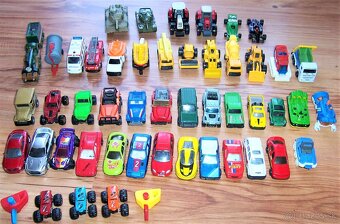 Autíčka kovové- Hot Wheels - 3