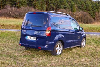 Prenájom Ford Tourneo Courier - 3