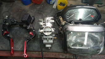 Honda NX 650 Dominator - 3