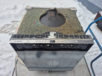 Predám umývačku riadu Bosh - 3