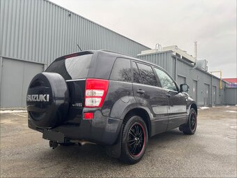 Suzuki grand Vitara 1.9 ddis  4x4 - 3