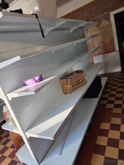 Kovový regal obojstranný - 3