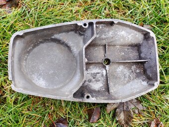 Jawa638 kryt motora - 3