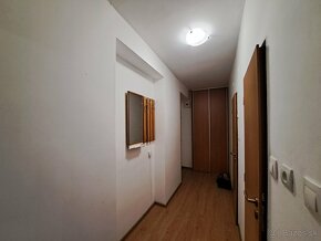 2 - izbový byt, Kolonia - Ivana Krasku - 3