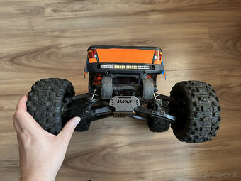 Traxxas Maxx - 3