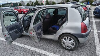 Renault - 3