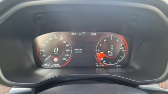 Volvo XC60 T8 plug-in Hybrid - 3