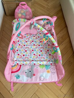 Hracia deka Bright Starts s príslušenstvom - 3