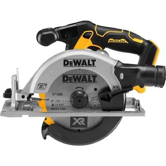 aku okružná píla Dcs565 dewalt maflik - 3