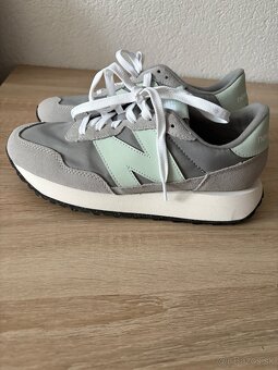 NEW BALANCE - 3
