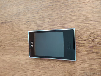 LG Optimus L3 - 3