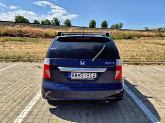 Honda FR-V - 3