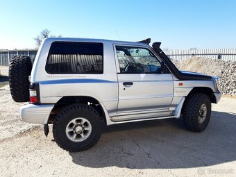 Predám Mitsubishi Pajero Classic 2,5 TD - 3