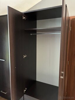 Študentská izba - skrine - 3