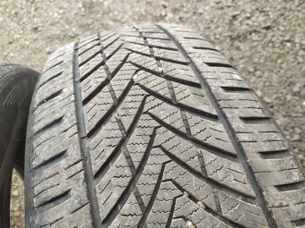 Celoročné gumy 225/60 R17 2ks - 3