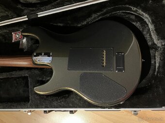 MUSIC MAN LUKE III olive gold HH - 3