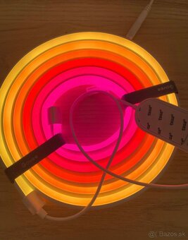 LED pásik Govee Neon matter led rohova lista 3m - 3