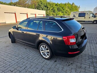 Škoda Octavia Combi 1.6 TDI M5 Style Navi DVD R17 LED - 3