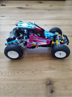 Lego Technic RC 42124 - 3