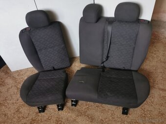 Ford Focus Hatchback - diely - 3