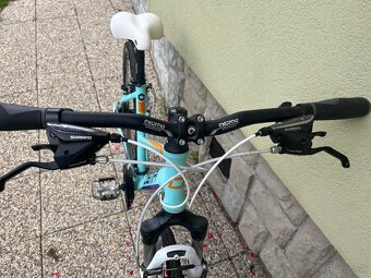 Trekingový bicykel Dema Greta - 3