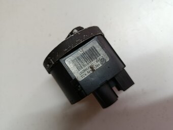 vypinac svetiel golf V 1k0941431c 20€ - 3