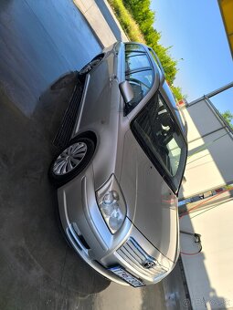 Toyota Avensis combi 2,0 D4D - 3